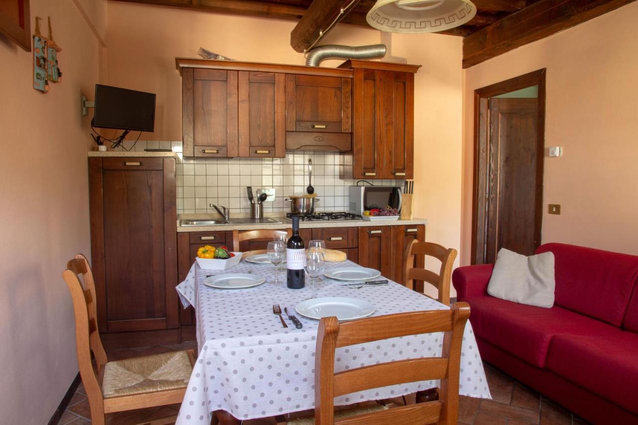 Tuscany Country Apartments Gambassi Terme Eksteriør bilde